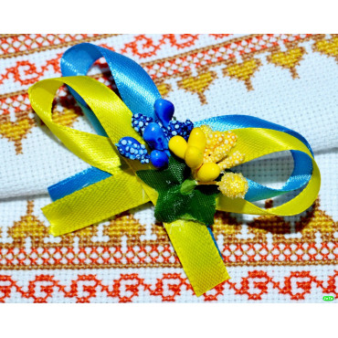 Брошка для випускників (01-06) 2шт.
